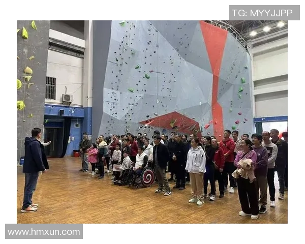 武汉攀岩队配合引发热议争议背后的团队默契与挑战分析 武汉攀岩队配合引发热议争议背后的团队默契与挑战分析